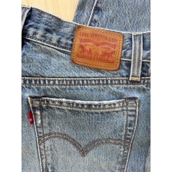 LEVI’S white oak button fly jeans - Picture 9 of 9